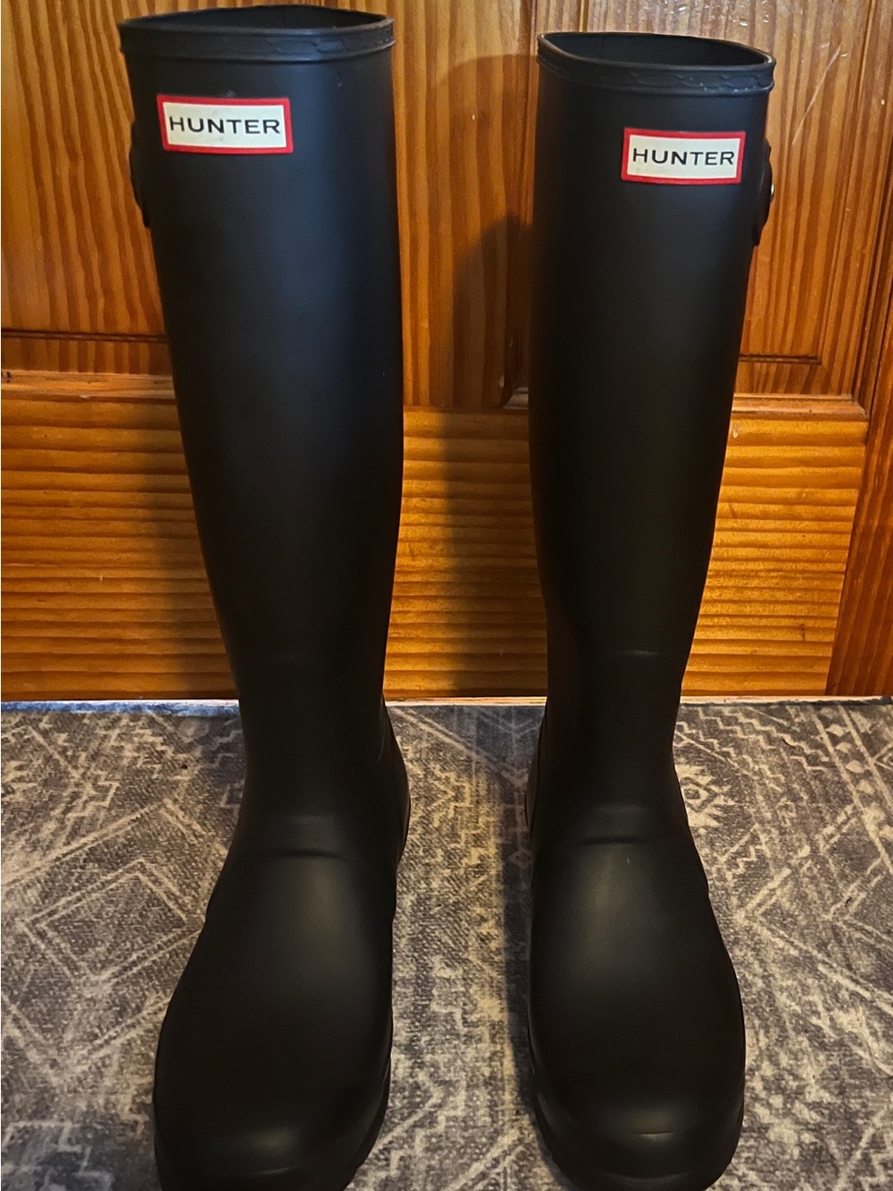 Hunter Tall Black Boots Size 8